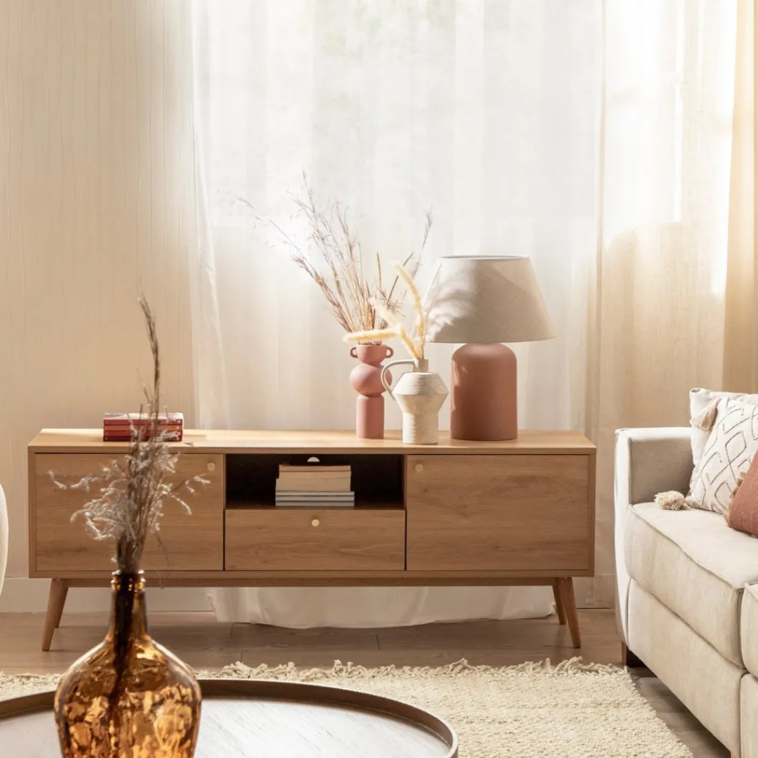 Klast Home Muebles Tv>Arian