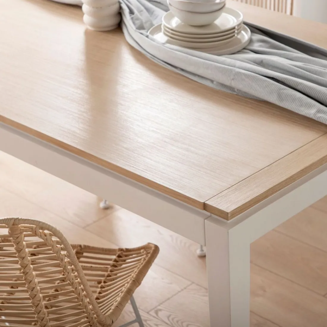 Klast Home Mesas De Comedor Y Cocina>Baltic