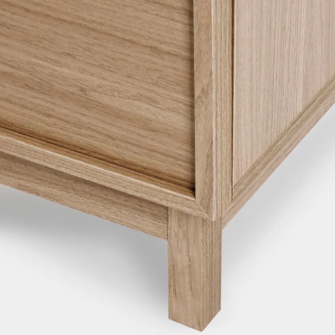 Klast Home Muebles Tv>Bora