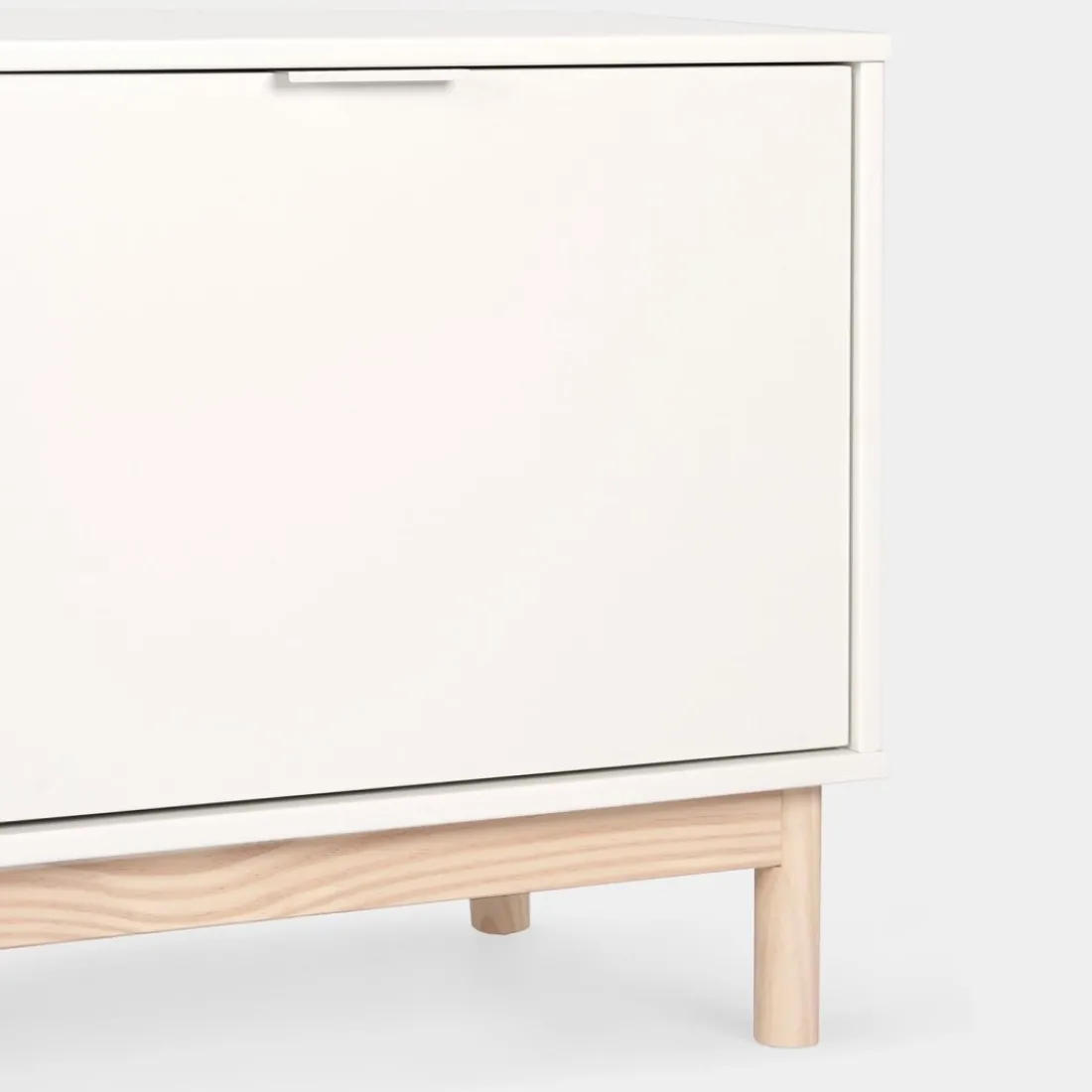 Klast Home Muebles Tv>Elian Blanco